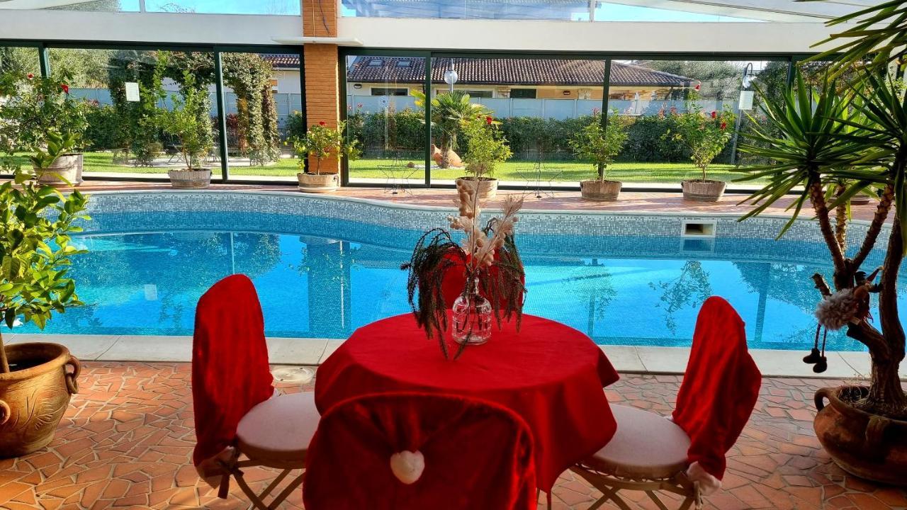 Fontana Oasis Apartments Кастельнуово-дель-Гарда Экстерьер фото